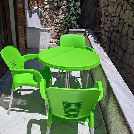 Hasani Apartments Sarandë Exterior foto